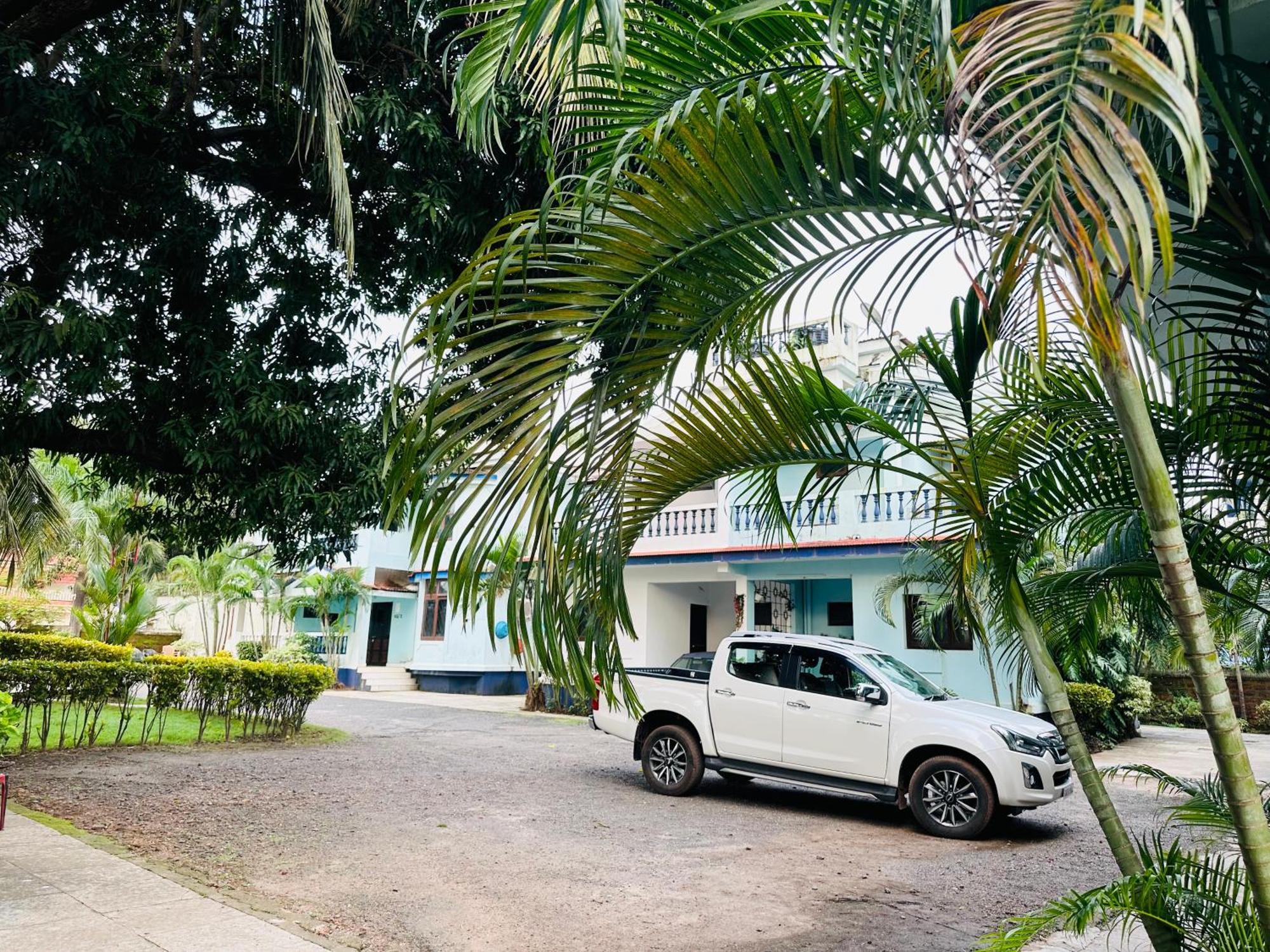 Gr Stays - Duplex 3Bhk Villa With Pool Arpora I Baga Beach 5 Mins Exteriör bild