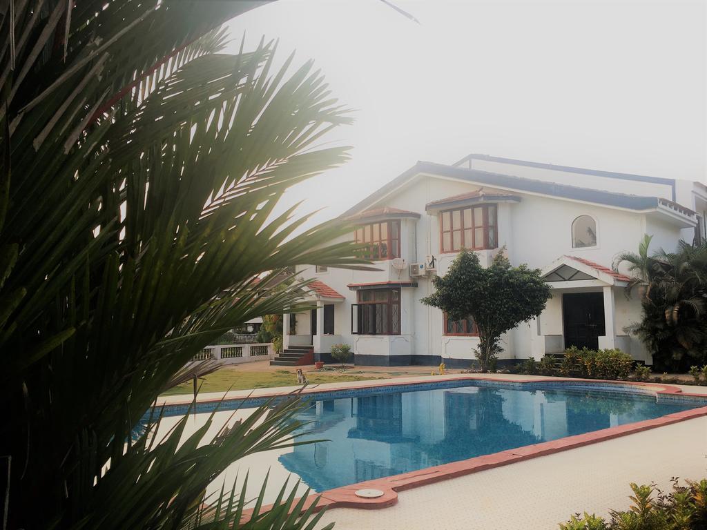 Gr Stays - Duplex 3Bhk Villa With Pool Arpora I Baga Beach 5 Mins Exteriör bild